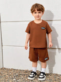 "Stylish Toddler Quilted Two-Piece Set - Boys' Casual T-Shirt and Shorts in Brown"